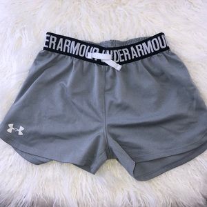 Grey Under armour athletic shorts
